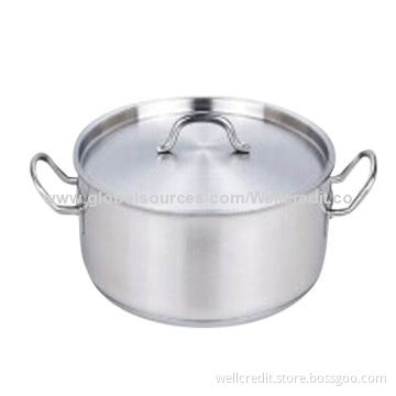 Stainless steel casserole with cover